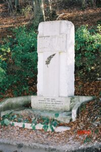 stèle des frères Lallemand