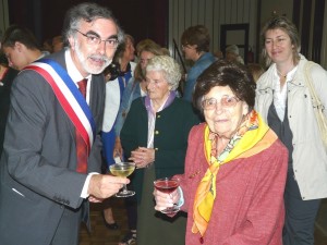 Vatteville 100 ans Mme Bidault 29062014 2